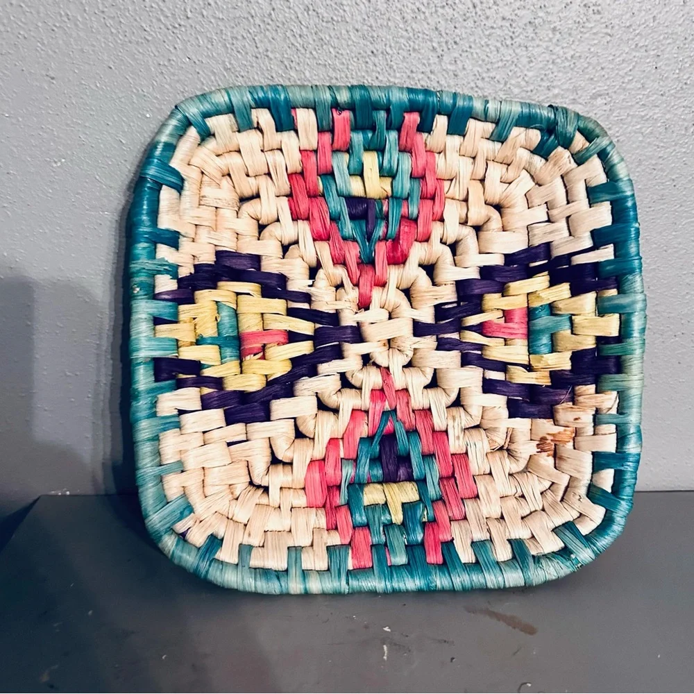 Woven Trinket Basket Decorative Wall Hanging Boho Decor Colorful